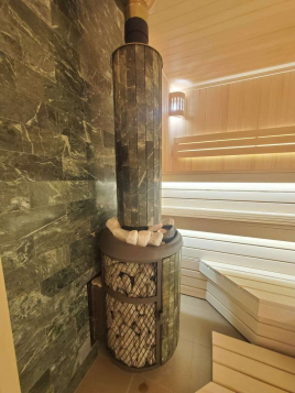 Печь банная Атмосфера L с комбинированной облицовкой (сетка и ламели 